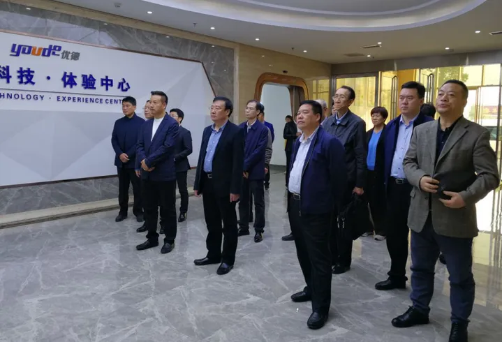 5bda4c7841ed9.png 5bda4c7841ed9.png